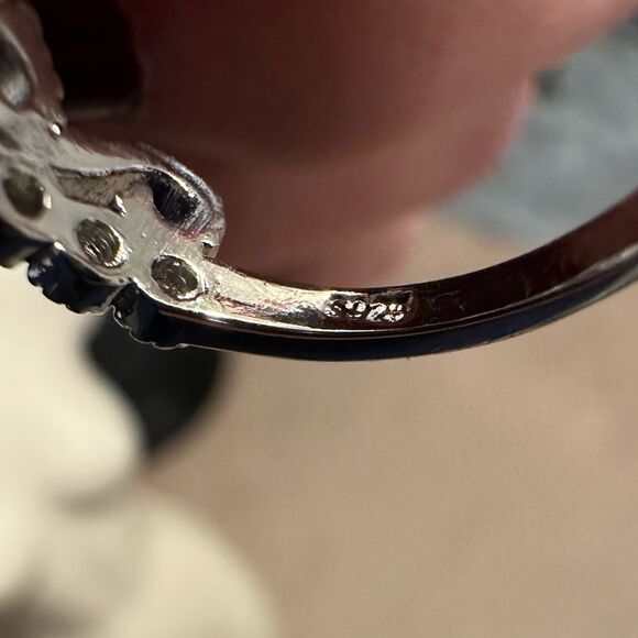 Sterling Silver Cubic Zirconia Ring Size 6 NWT - Picture 8 of 8